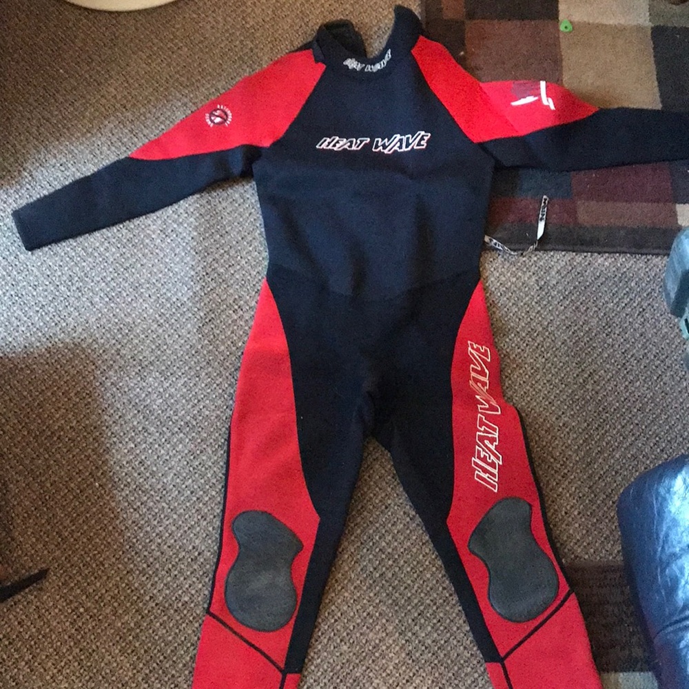 Heat wave pro am series wet suit XL